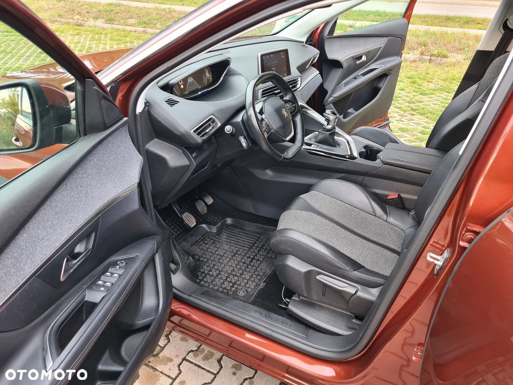 Peugeot 3008 BlueHDi 130 Stop & Start Allure Business-Paket - 6