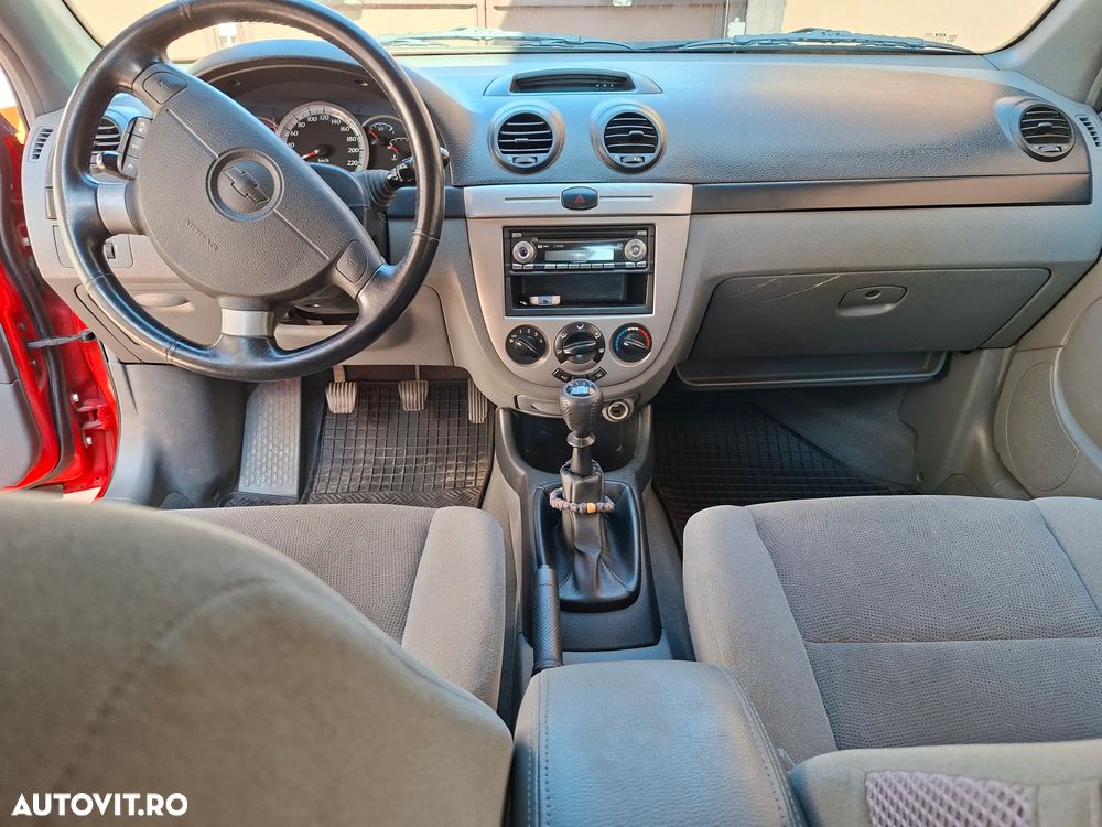 Chevrolet Lacetti 1.4 SE - 9