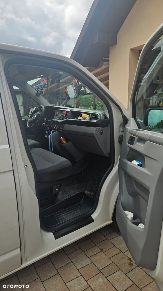 Volkswagen Transporter T6.1 7J0 - 6