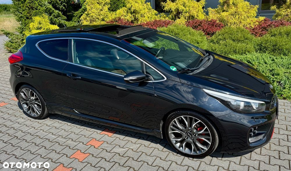 Kia Ceed 1.6 T-GDI GT - 15