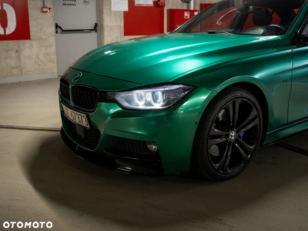 BMW Seria 3 335i Sport Line - 7