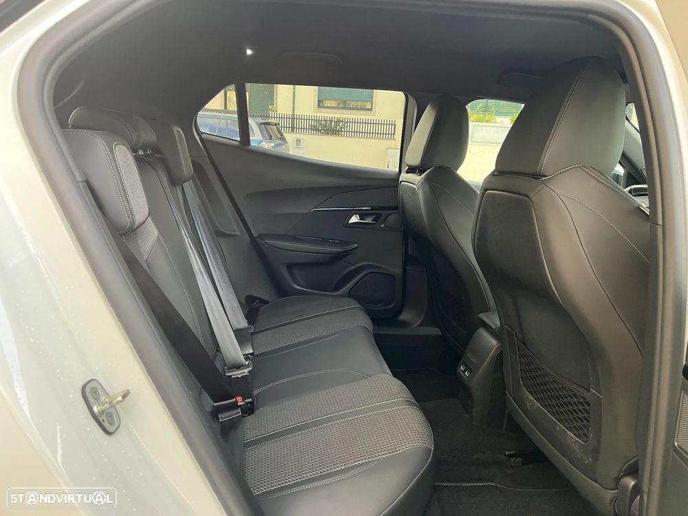 Peugeot 2008 1.2 PureTech GT Line - 14