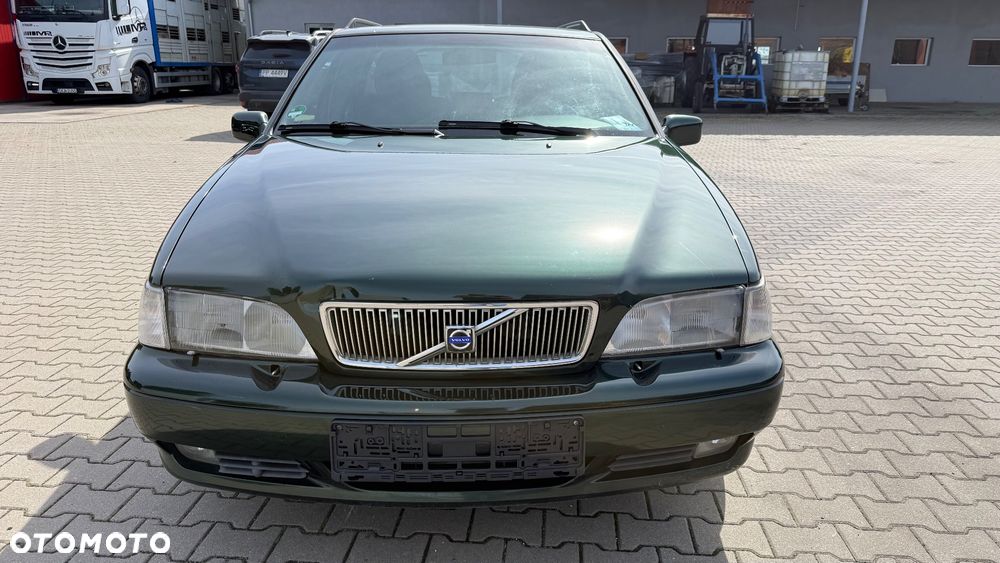 Volvo V70 2.5 - 2