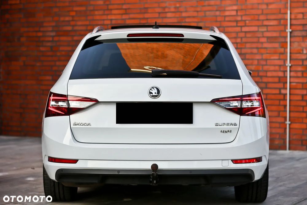 Skoda Superb 2.0 TDI 4x4 DSG L&K - 13
