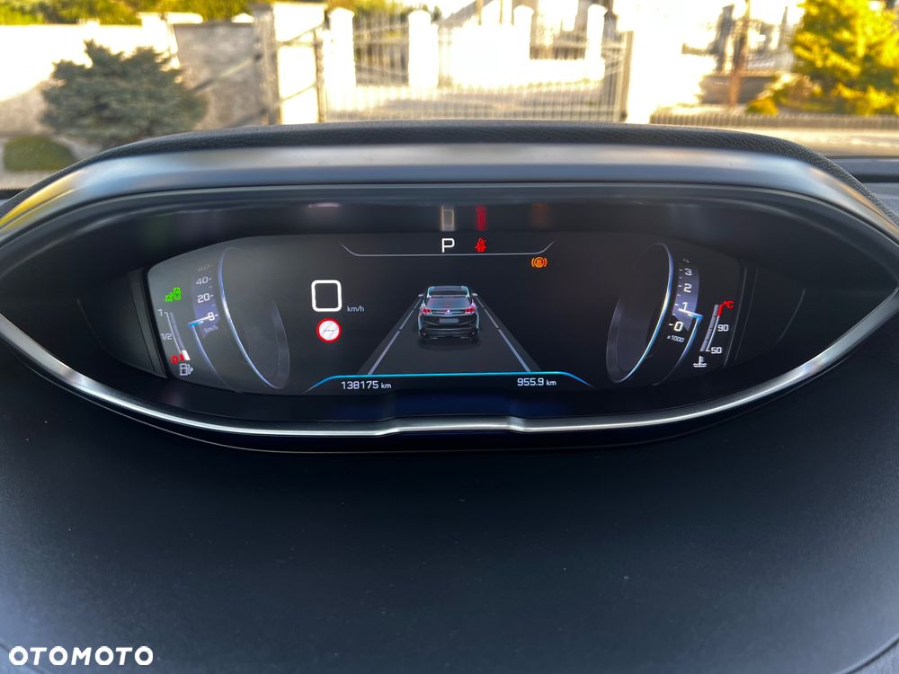 Peugeot 3008 BlueHDi 130 Stop & Start EAT8 Allure Business-Paket - 17