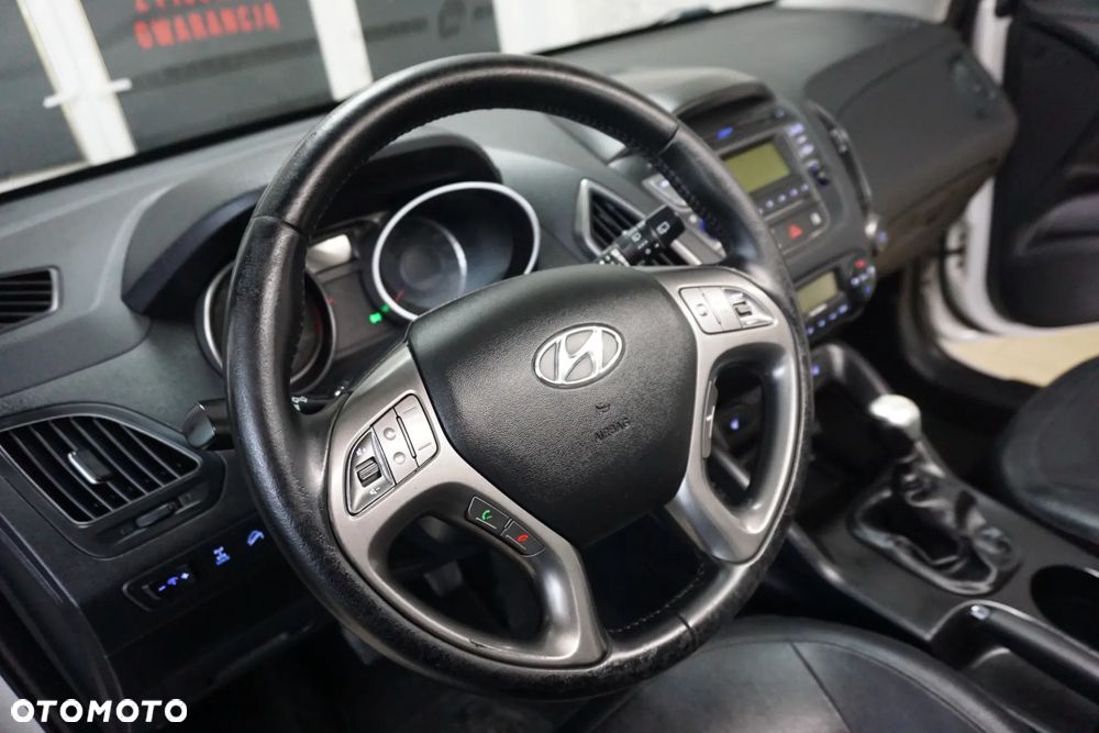 Hyundai ix35 2.0 CRDi 4WD Trend - 22