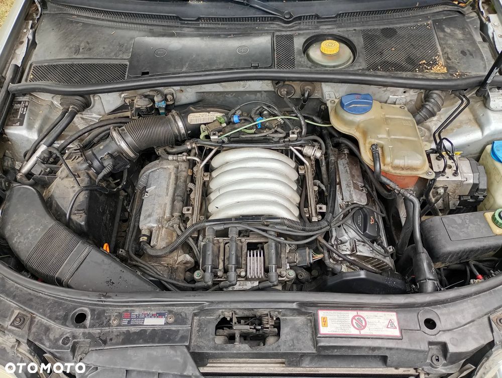 Audi A6 Limousine 2.4 - 3