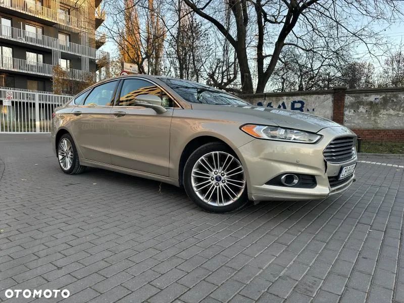 Ford Fusion - 2