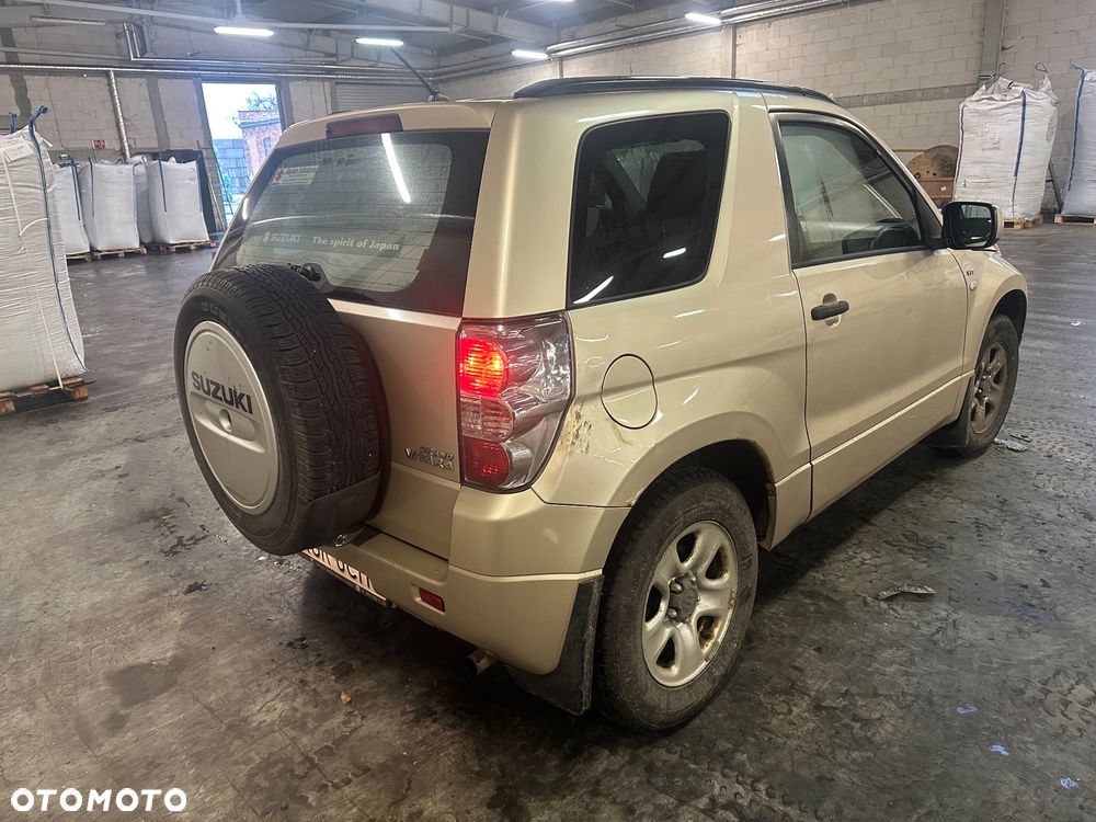 Suzuki Grand Vitara 1.6 - 3