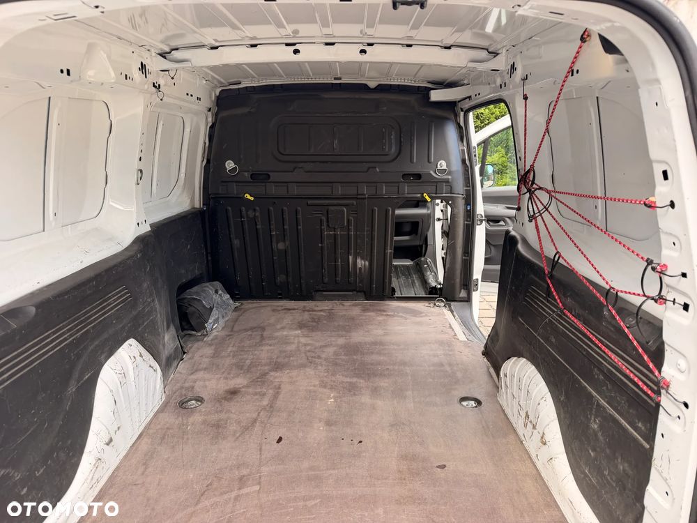 Opel COMBO - 21