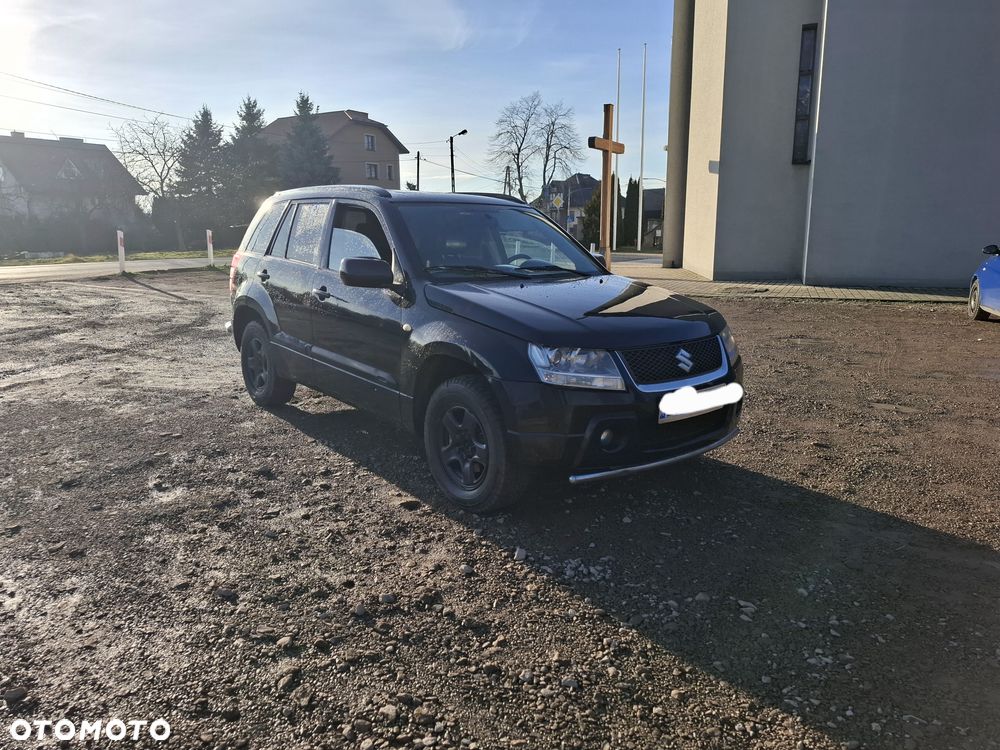 Suzuki Grand Vitara 2.0 De luxe - 4