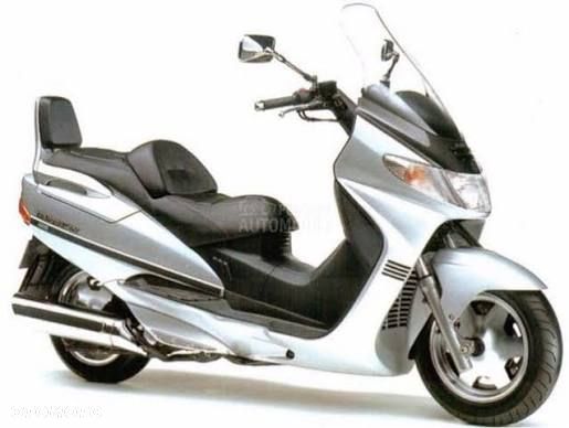 SUZUKI BURGMAN 250 K1 reflektor lampa czasza owiewka wypełnienie licznik błotnik kierownica lusterko manetka felga tarcza zacisk pompa zawieszenie silnik moduł regulator zbiornik siedzenie set podnóżek stelaż stopka chłodnica tłumik - 1