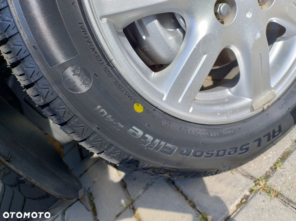 Chevrolet Spark 1.2 LT - 21