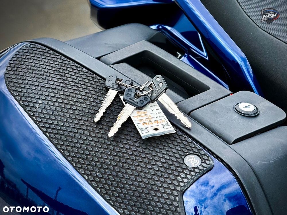 Yamaha FJR - 18