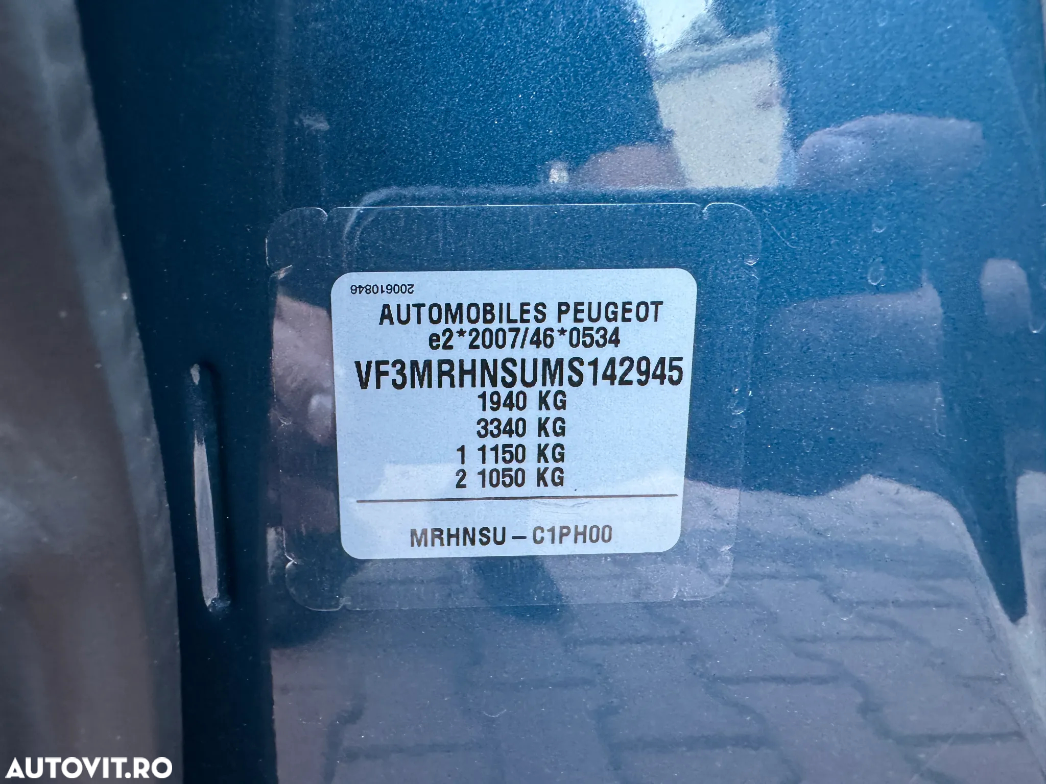 Peugeot 3008 PureTech 130 Stop & Start GPF EAT8 Active Business-Paket - 39