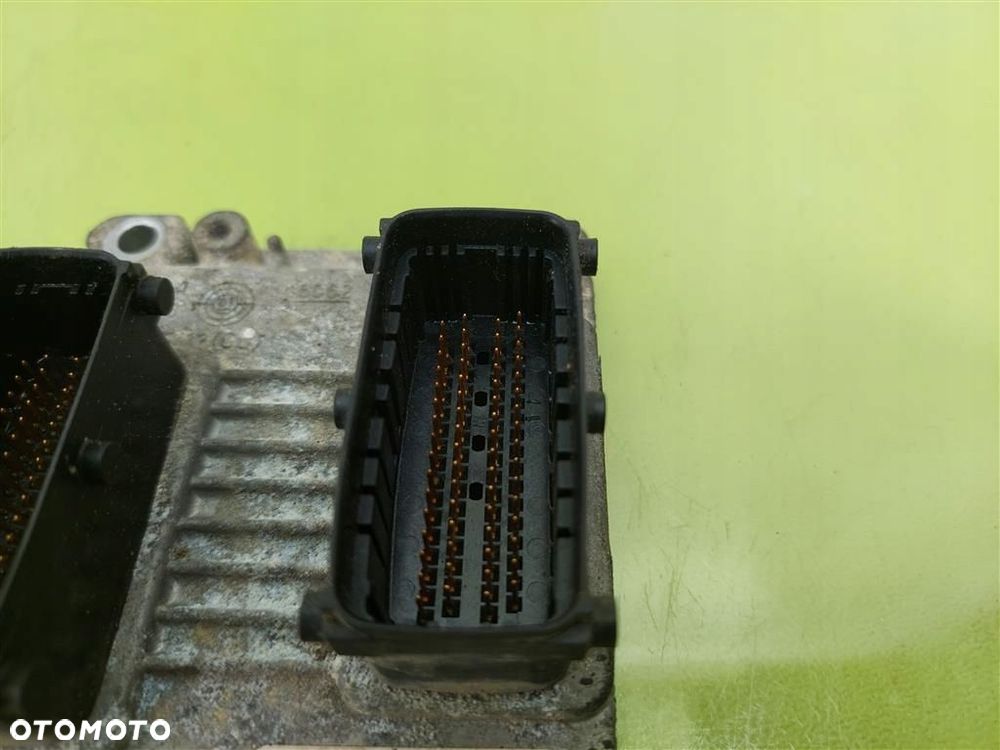 Komputer sterownik silnika Opel Corsa C 2000-2006 1,0 12V B 24420558 - 5