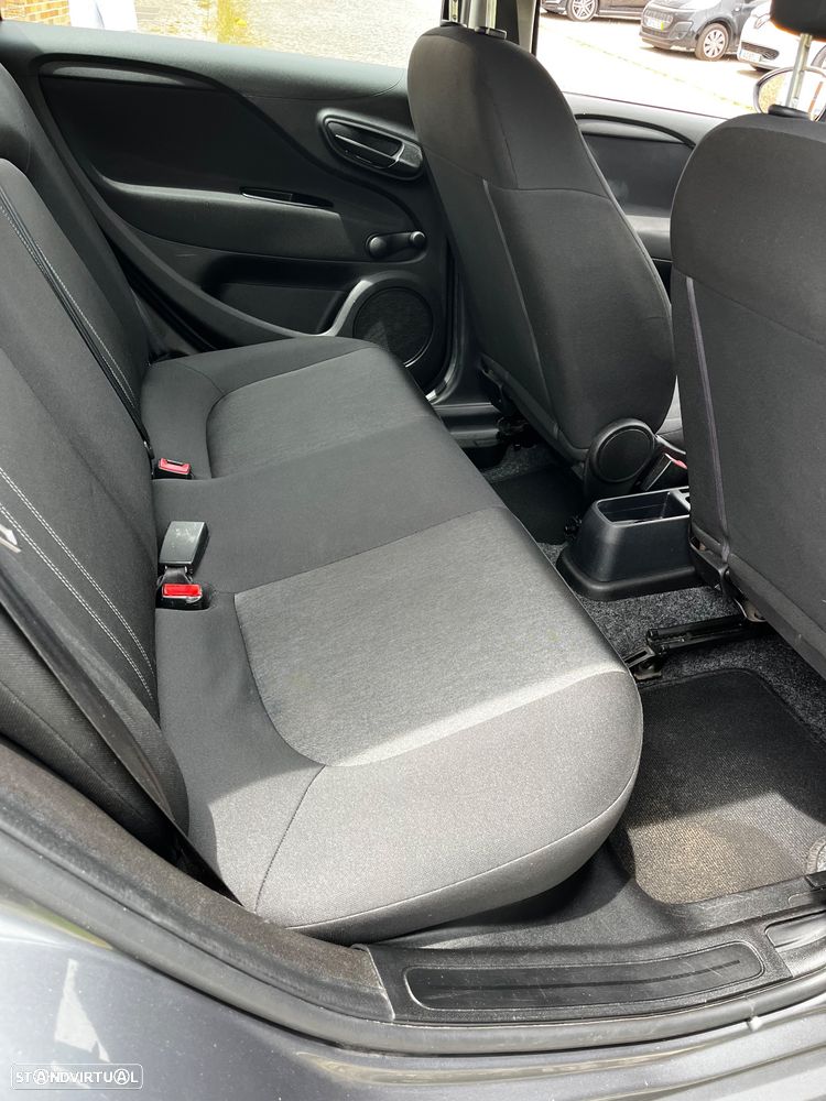 Fiat Punto 1.3 M-Jet Easy S&S - 13