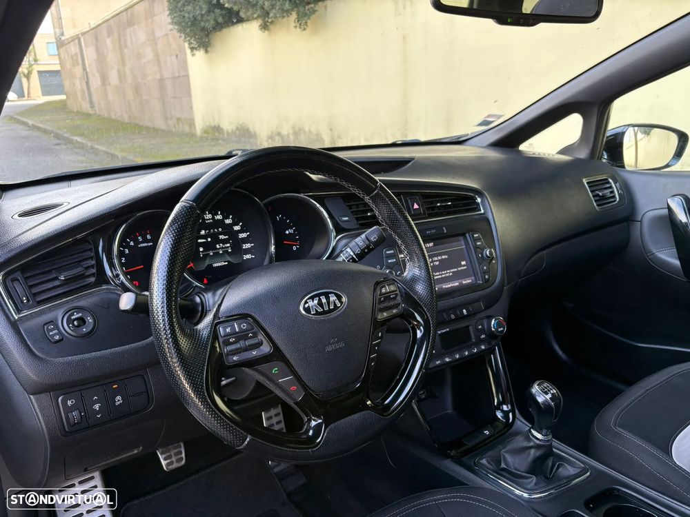 Kia Ceed SW 1.6 CRDi GT Line - 5