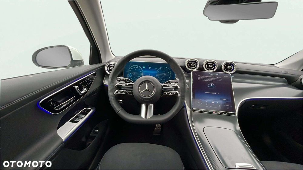 Mercedes-Benz GLC - 12