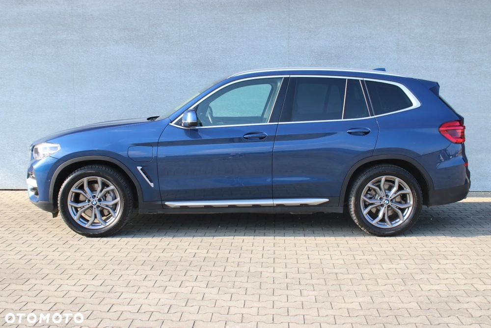 BMW X3 xDrive30e xLine - 10
