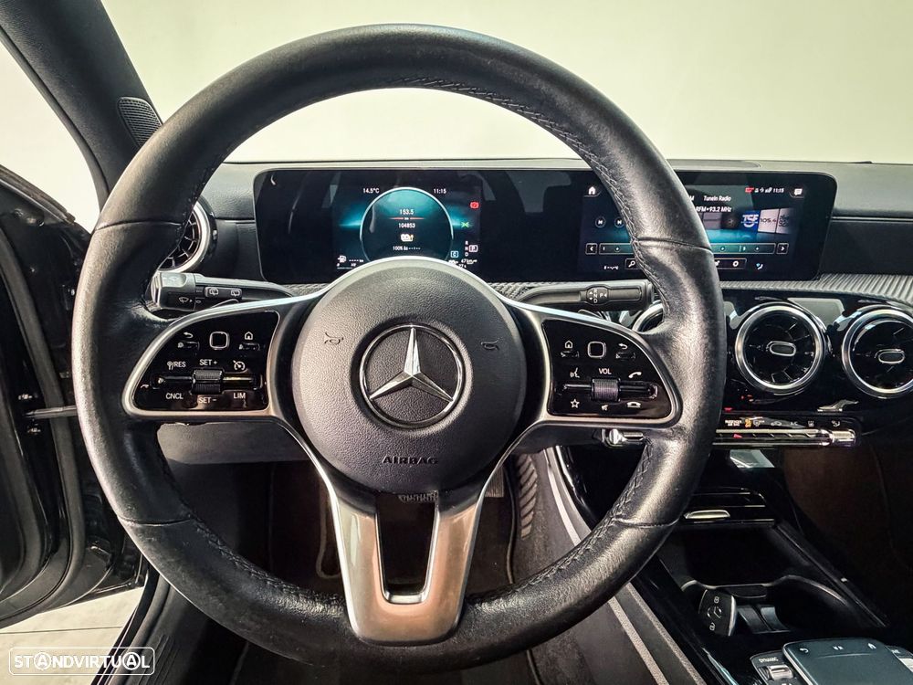 Mercedes-Benz A 250 e Style Plus - 13