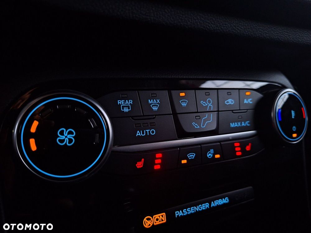 Ford Puma 1.0 EcoBoost Titanium X - 27