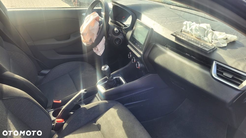 Renault Clio BLUE dCi 85 EXPERIENCE - 13