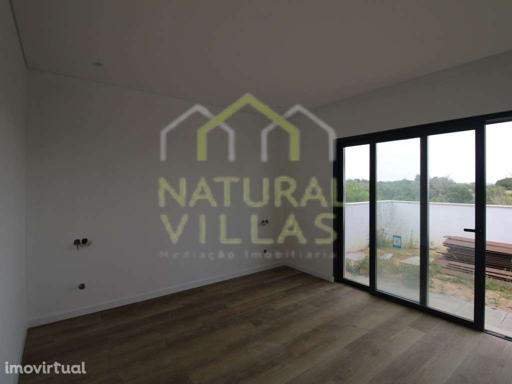 Moradia T3 em Construção, Armação de Pêra - Grande imagem: 5/19