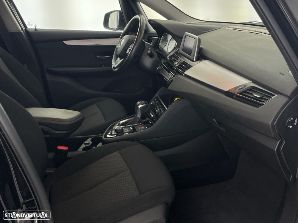 BMW 225xe Active Tourer Pack M - 23