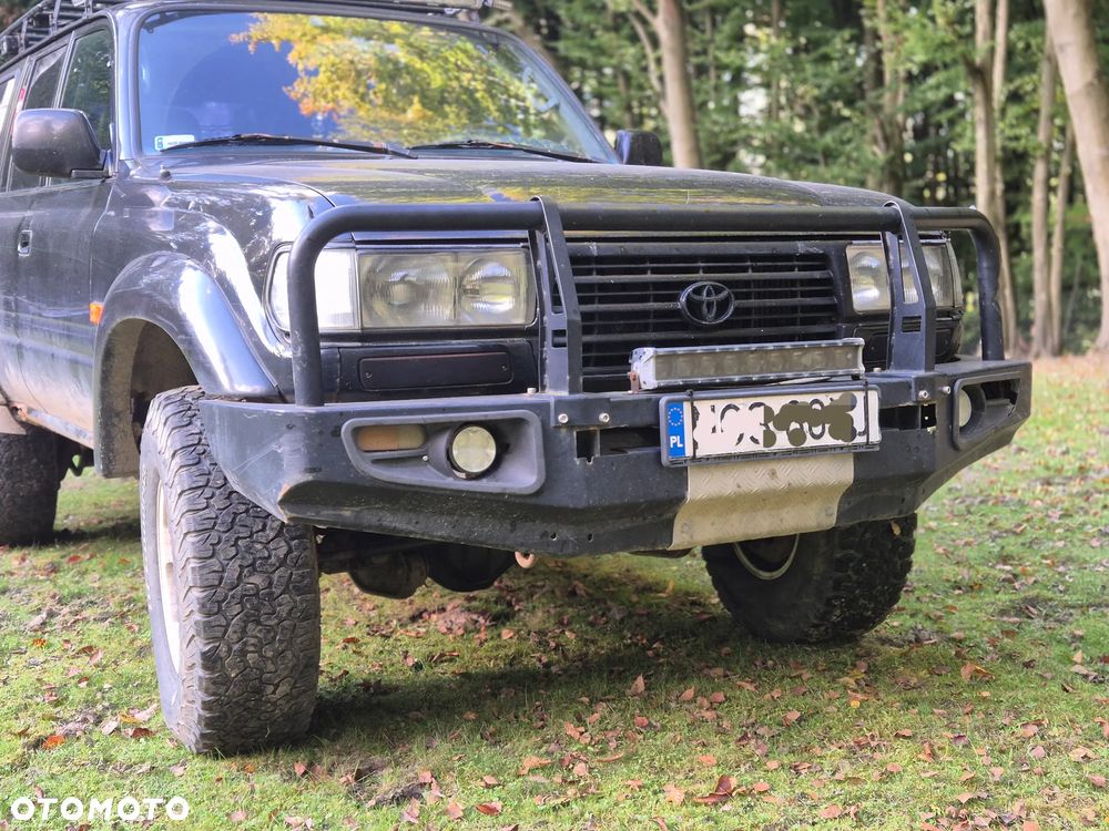 Toyota Land Cruiser FZJ80 - 2