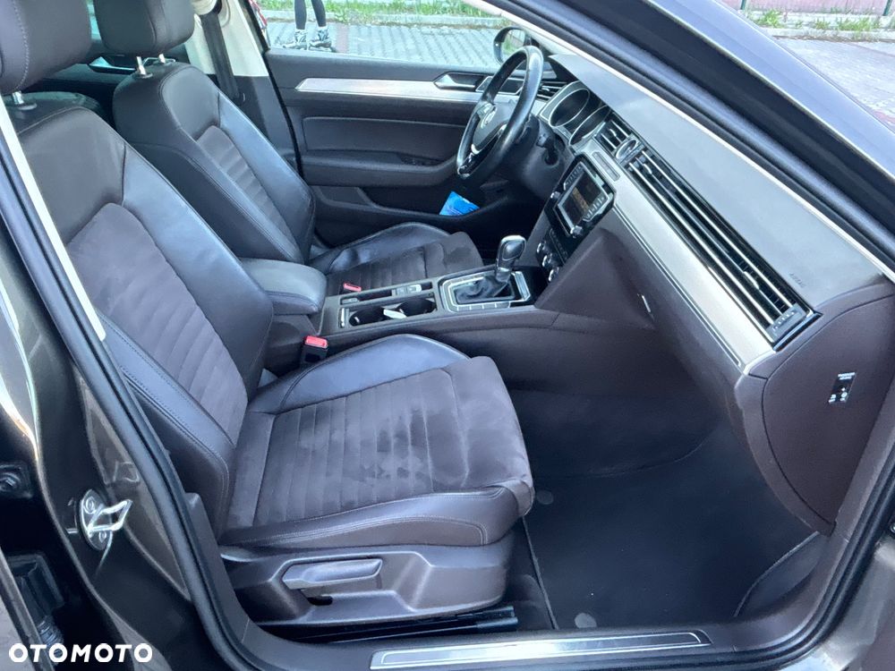 Volkswagen Passat 2.0 TDI BMT Highline - 28
