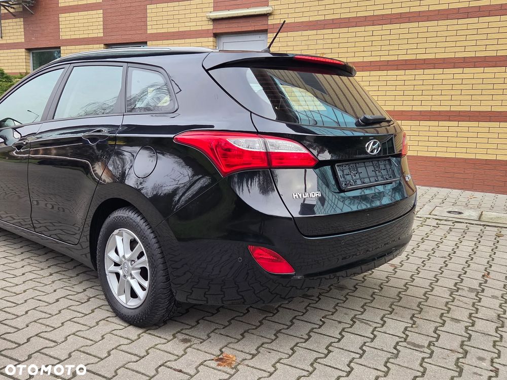 Hyundai i30 i30cw 1.6 CRDi Trend - 13