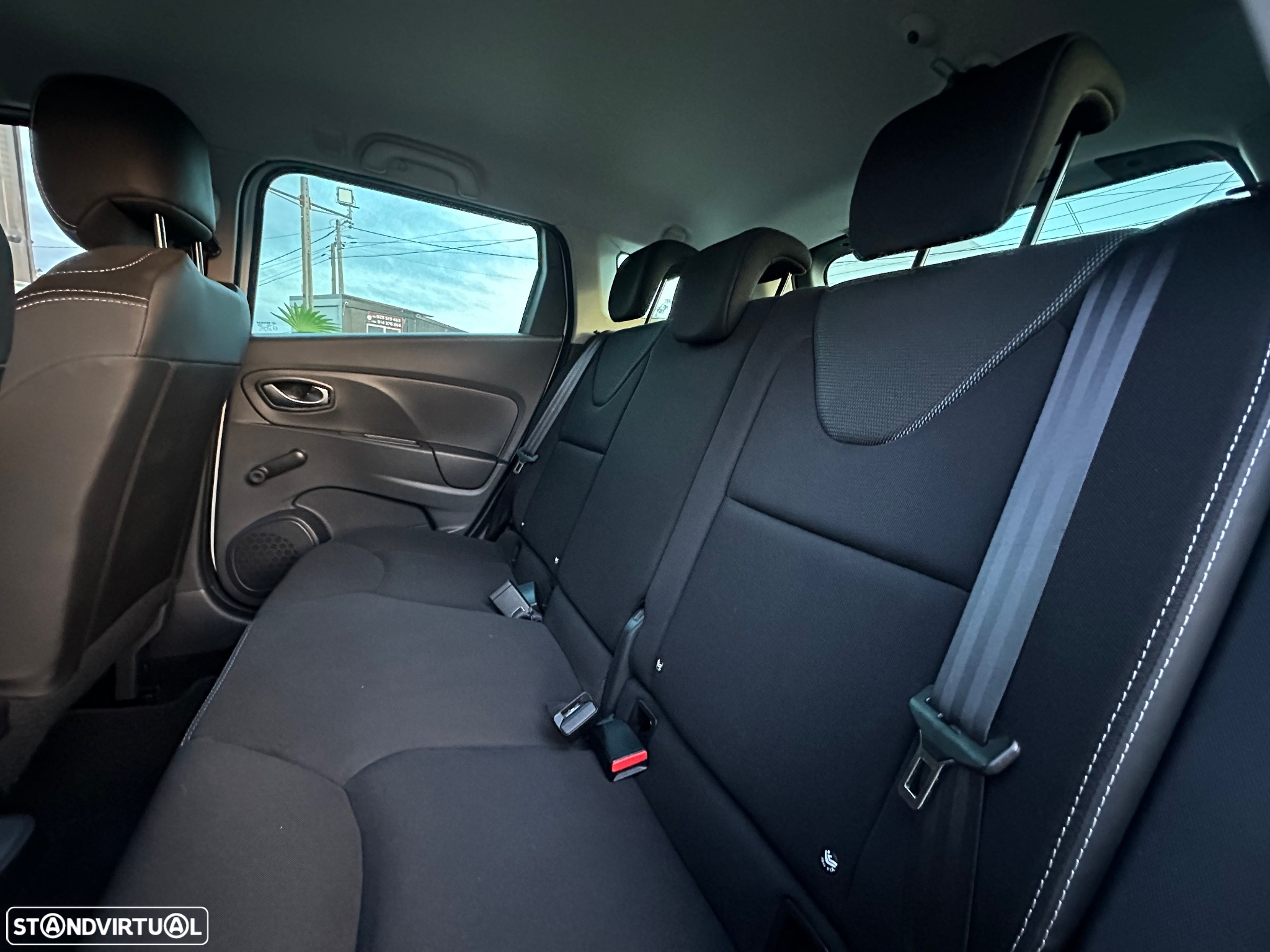 Renault Clio Sport Tourer dCi 90 Dynamique - 9