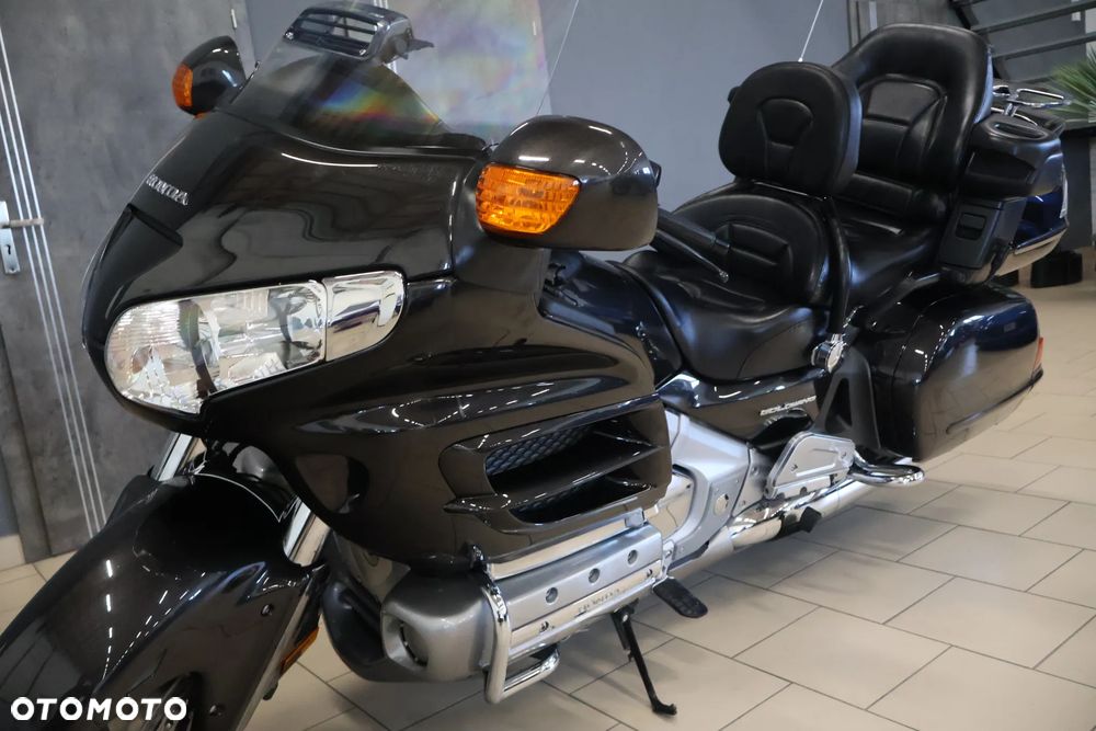 Honda GL - 34