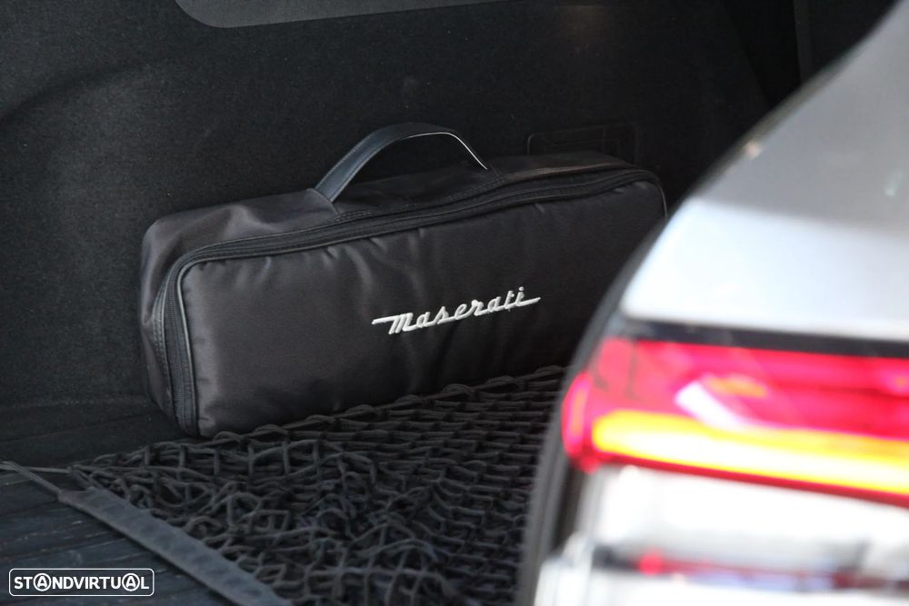 Maserati Levante 2.0 GT - 38