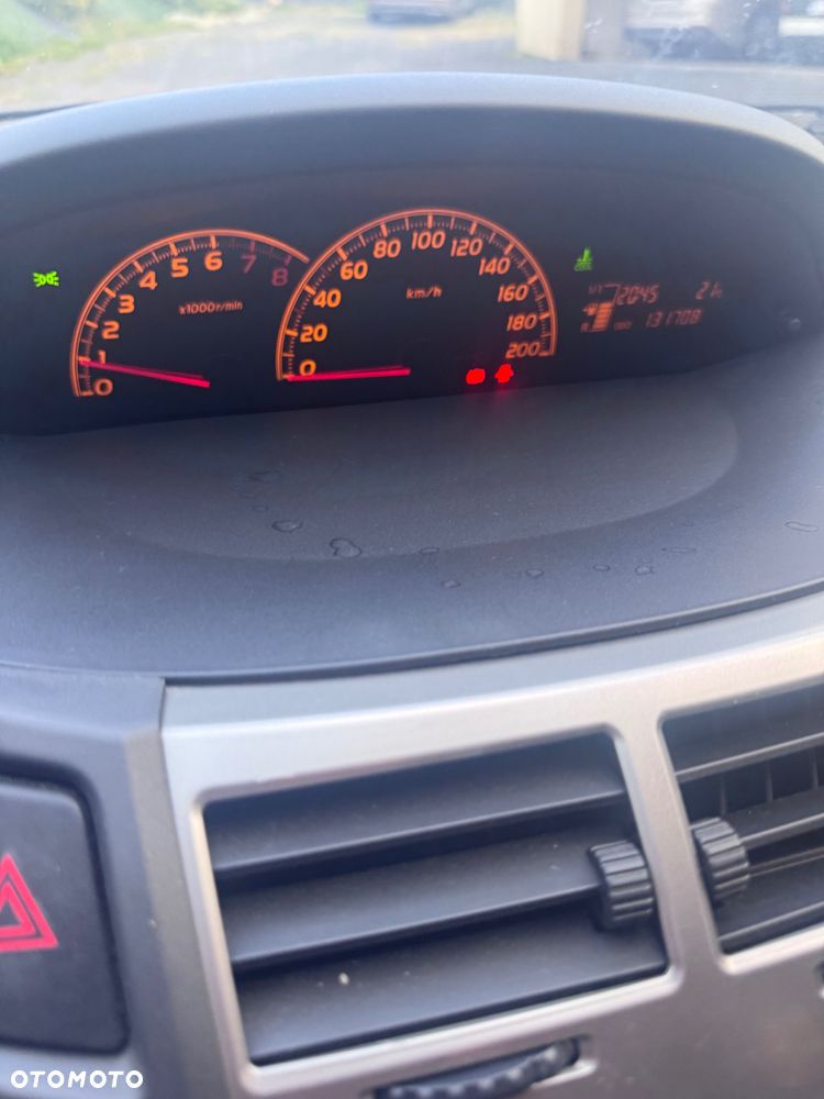 Toyota Yaris - 5