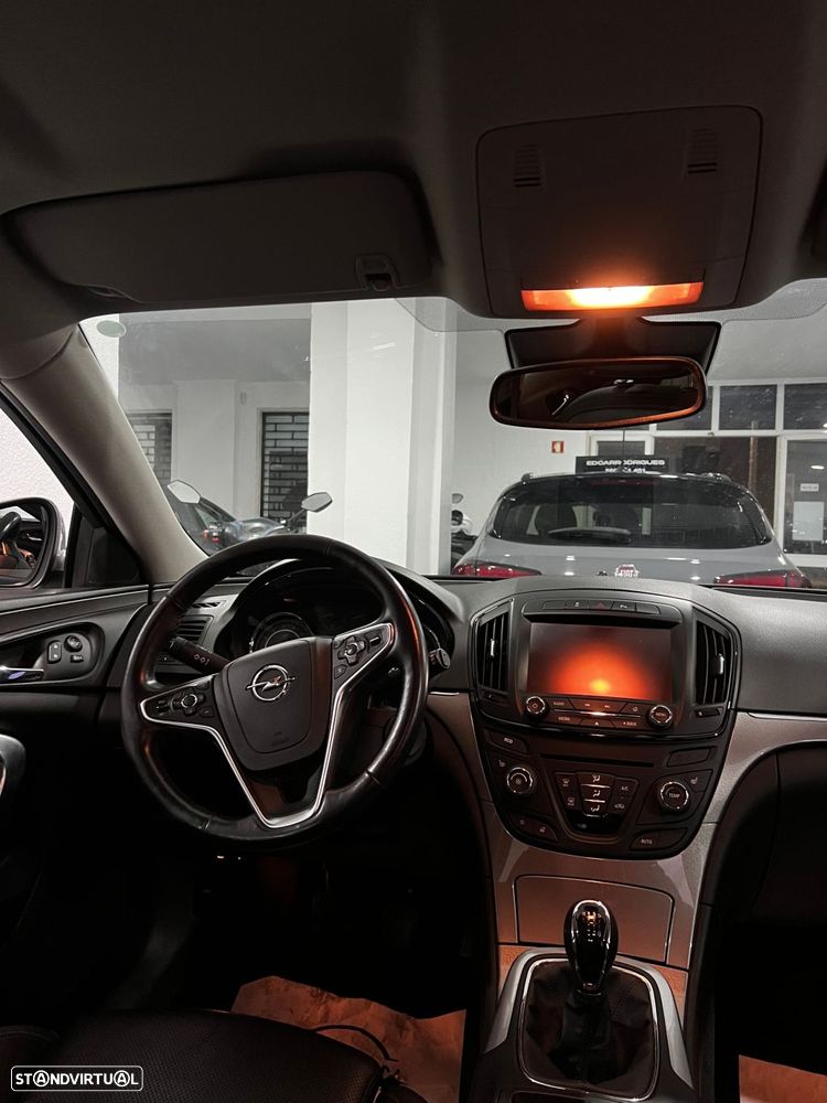 Opel Insignia Sports Tourer - 4