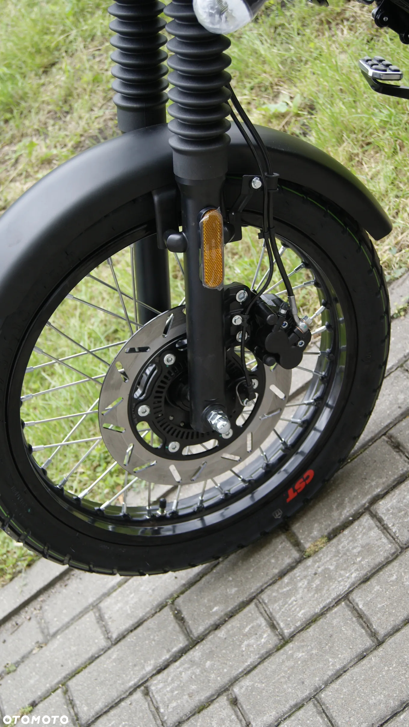 Junak M12 - 7