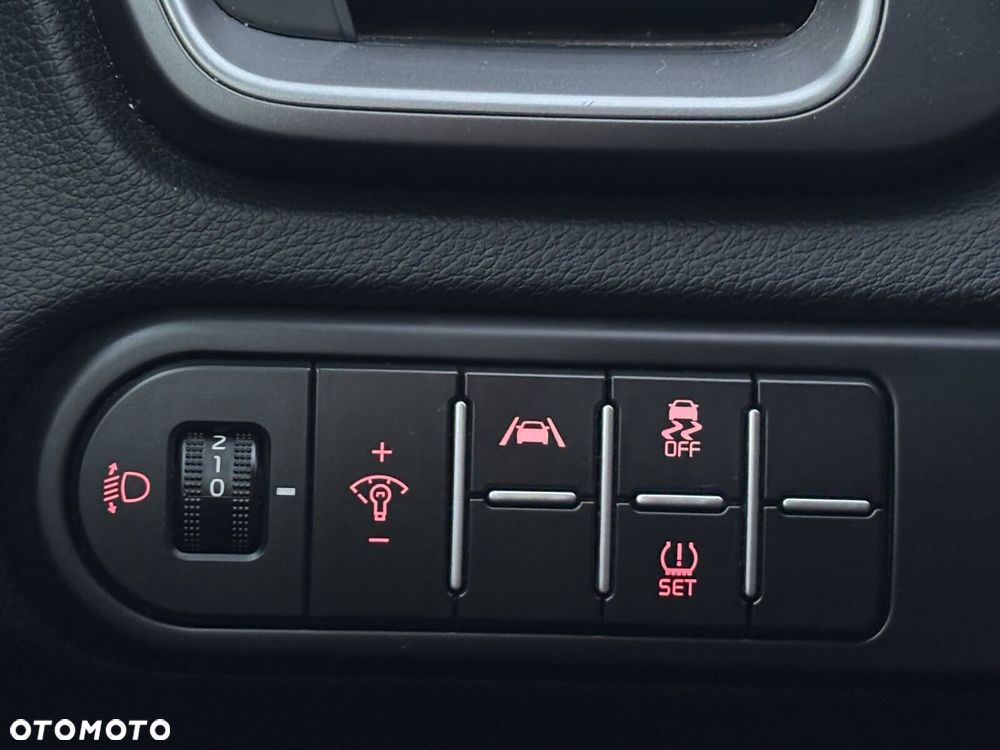 Kia Ceed 1.5 T-GDI M - 20