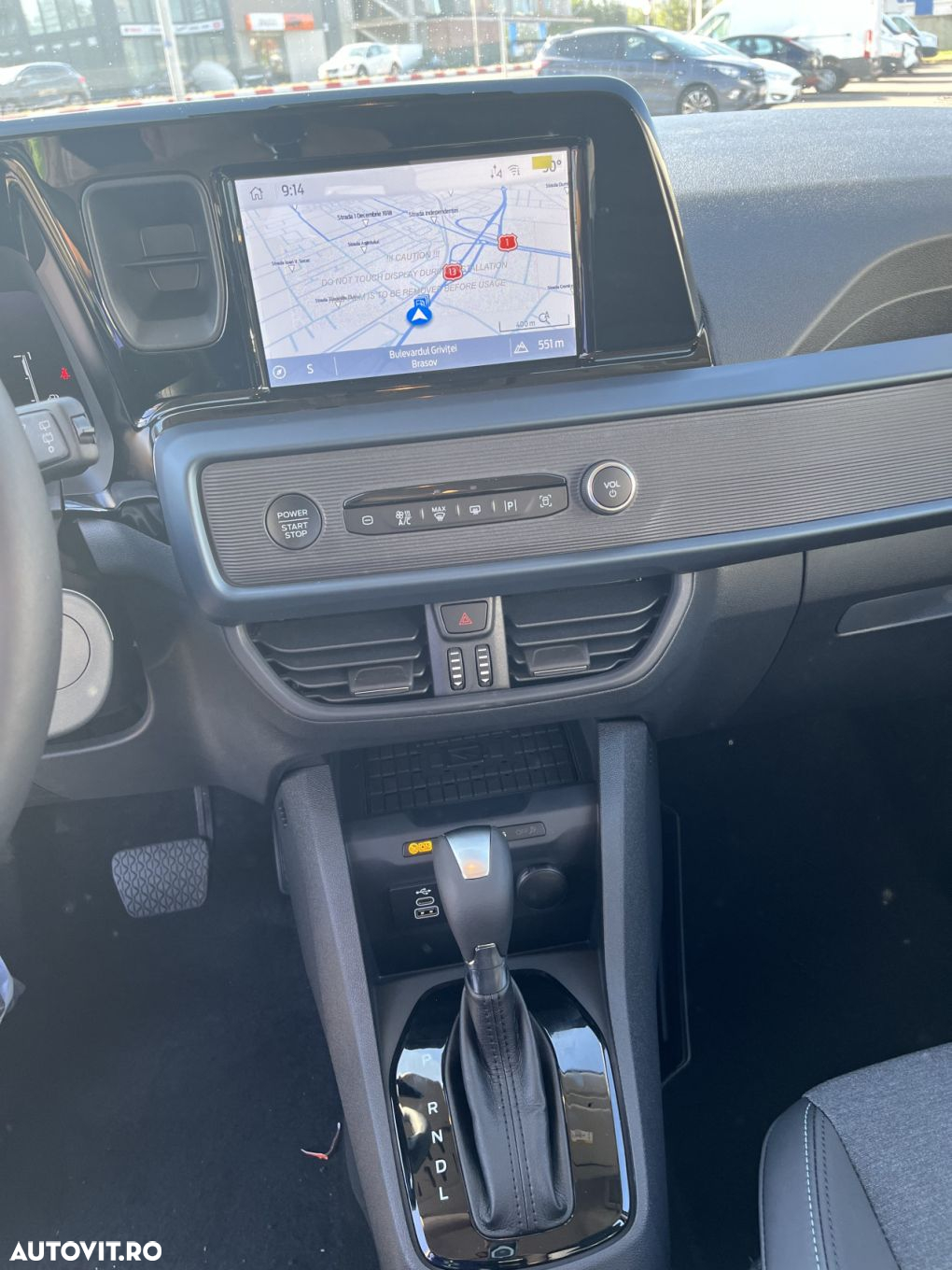 Ford Tourneo Courier - 30