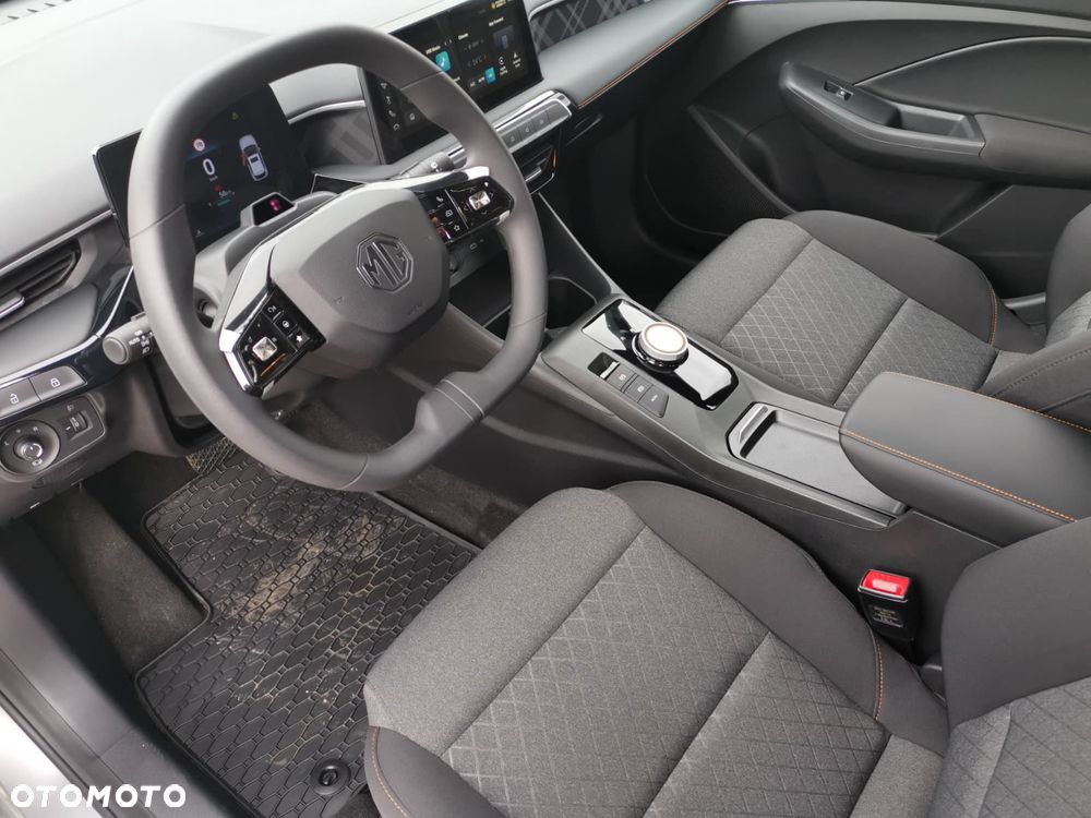 MG MG3 1.5 HEV+ Excite - 13