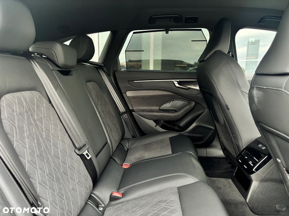 Audi A6 Avant e-Hybrid 220 kW Quattro S tronic - 17