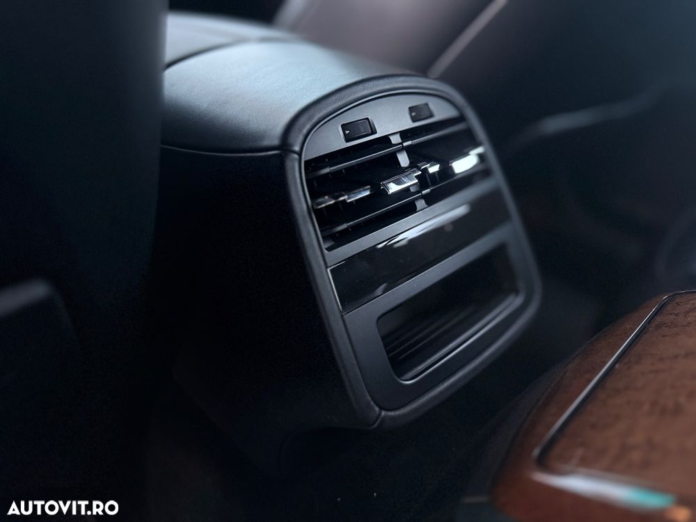 Maserati Quattroporte - 22
