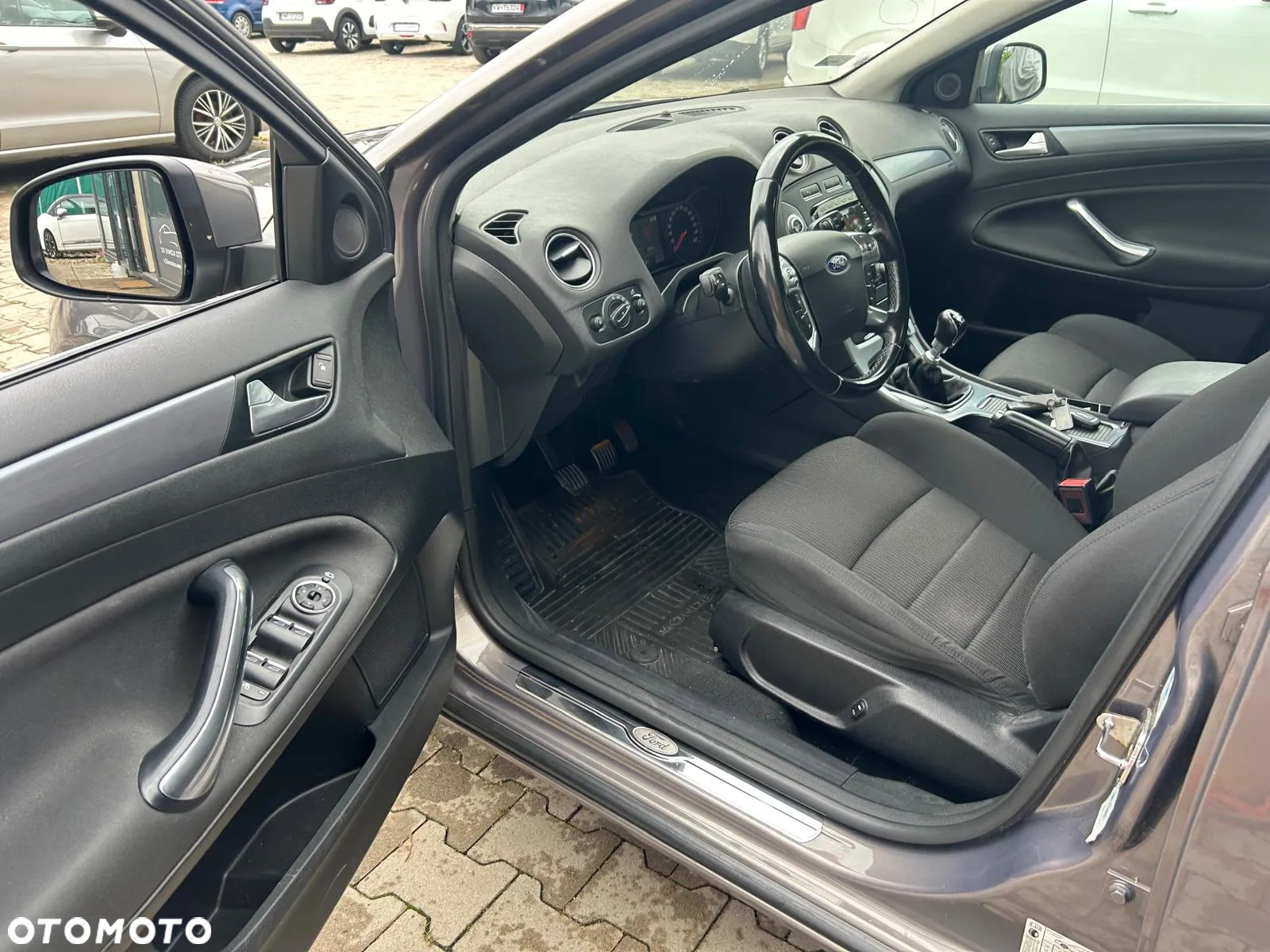 Ford Mondeo 1.6 T Silver X Plus - 15