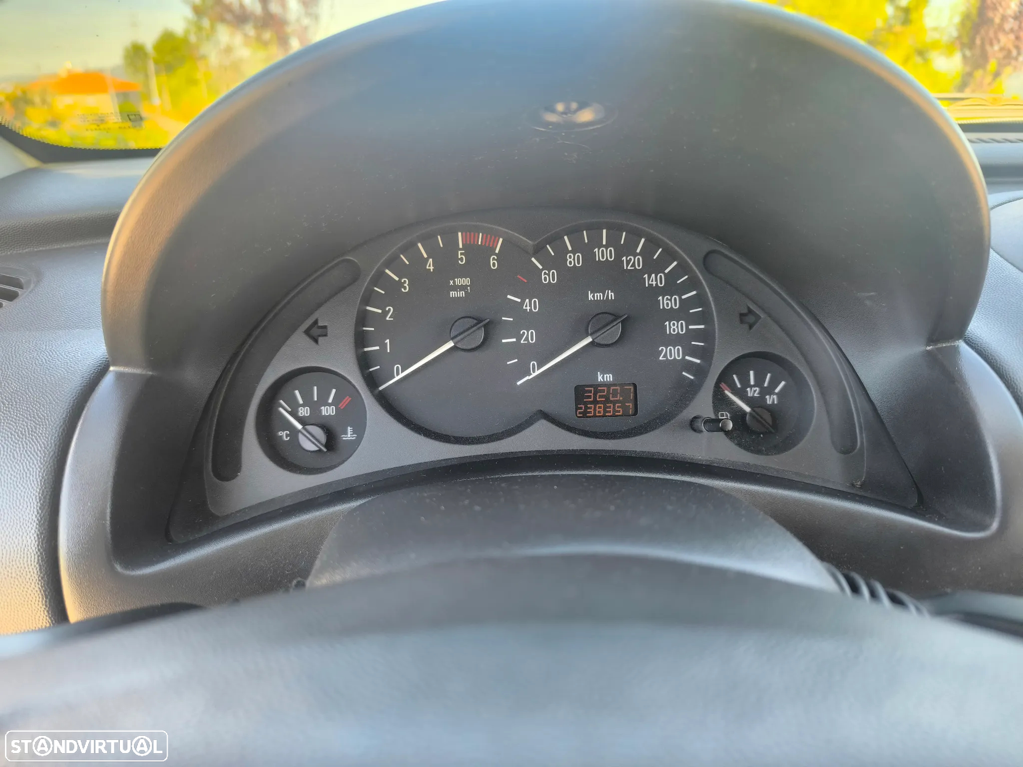 Opel Corsa 1.3 CDTi First - 15