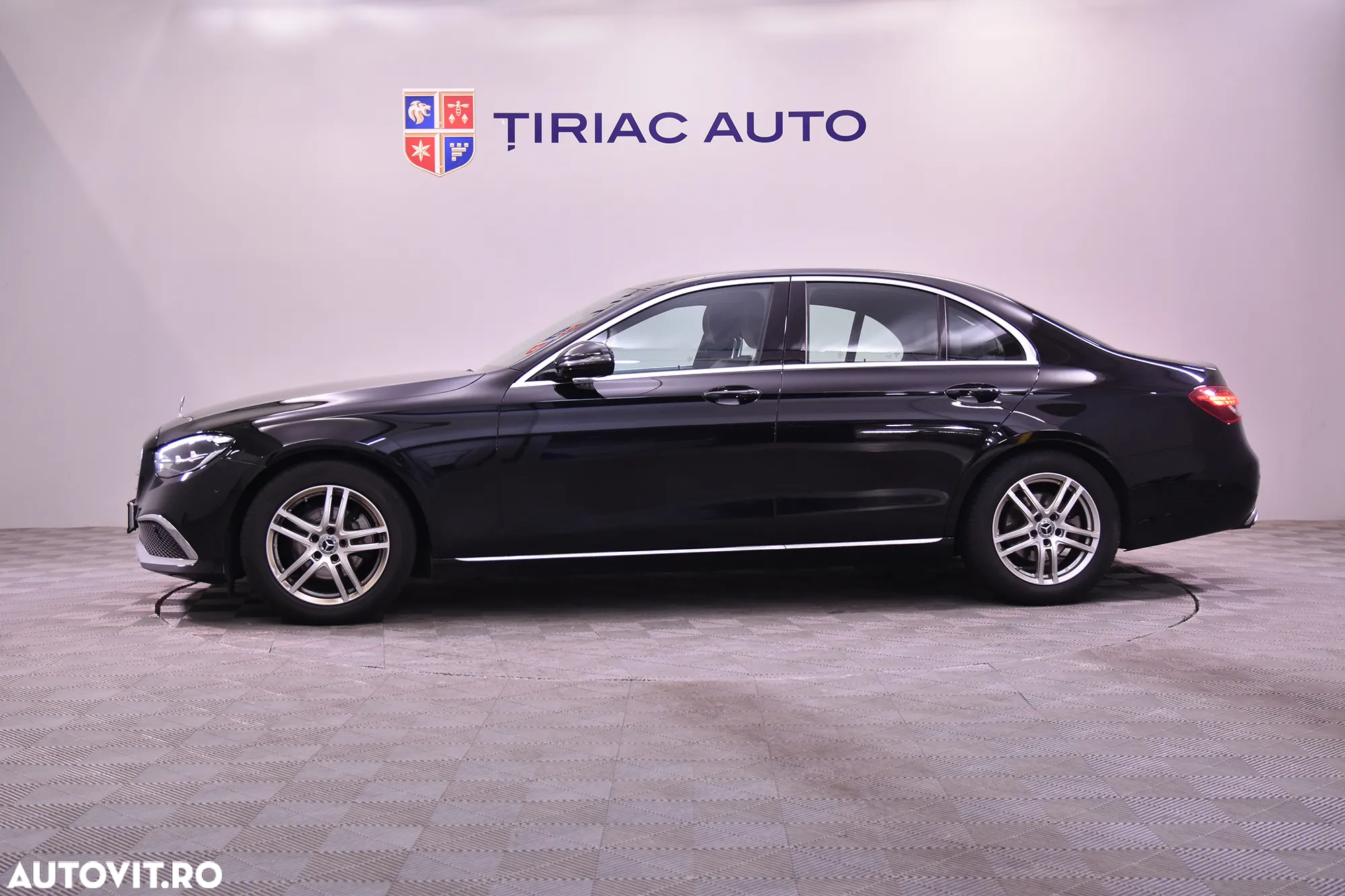 Mercedes-Benz E 200 d Aut. - 2
