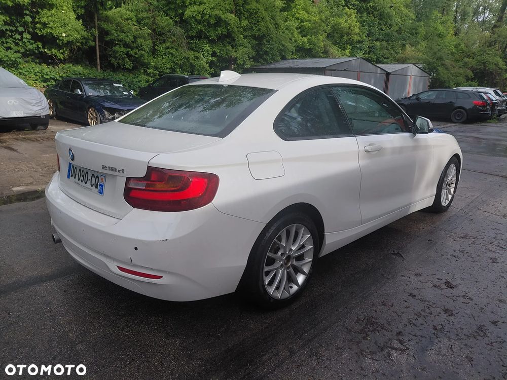 BMW Seria 2 220d - 2