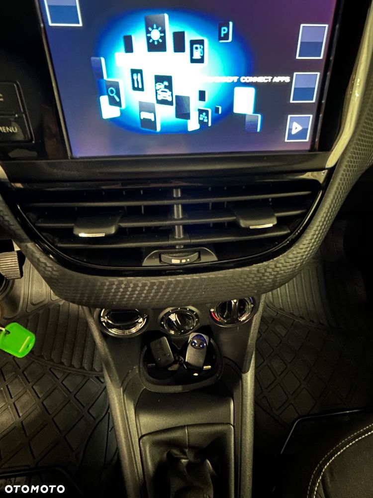 Peugeot 208 1.6 BlueHDi Active S&S - 19