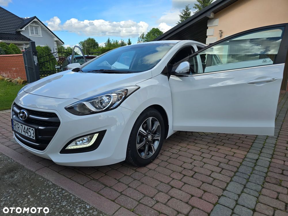 Hyundai i30 blue 1.6 GDI YES Gold - 22