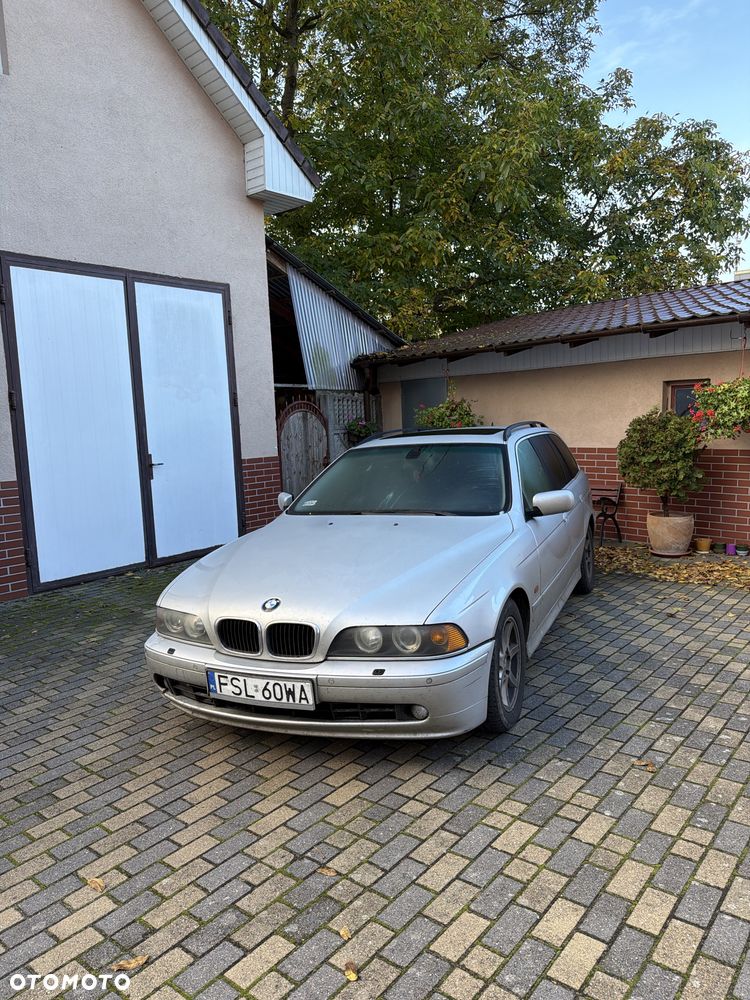 BMW Seria 5 - 1